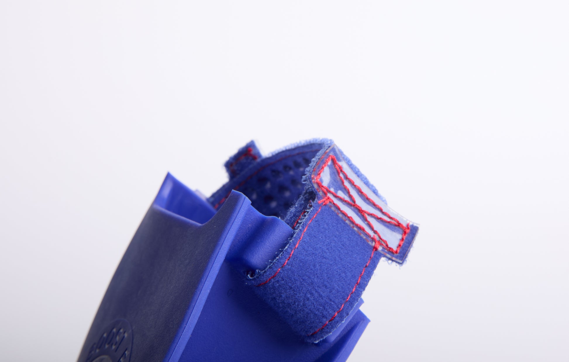 children's swimming flipper-strap